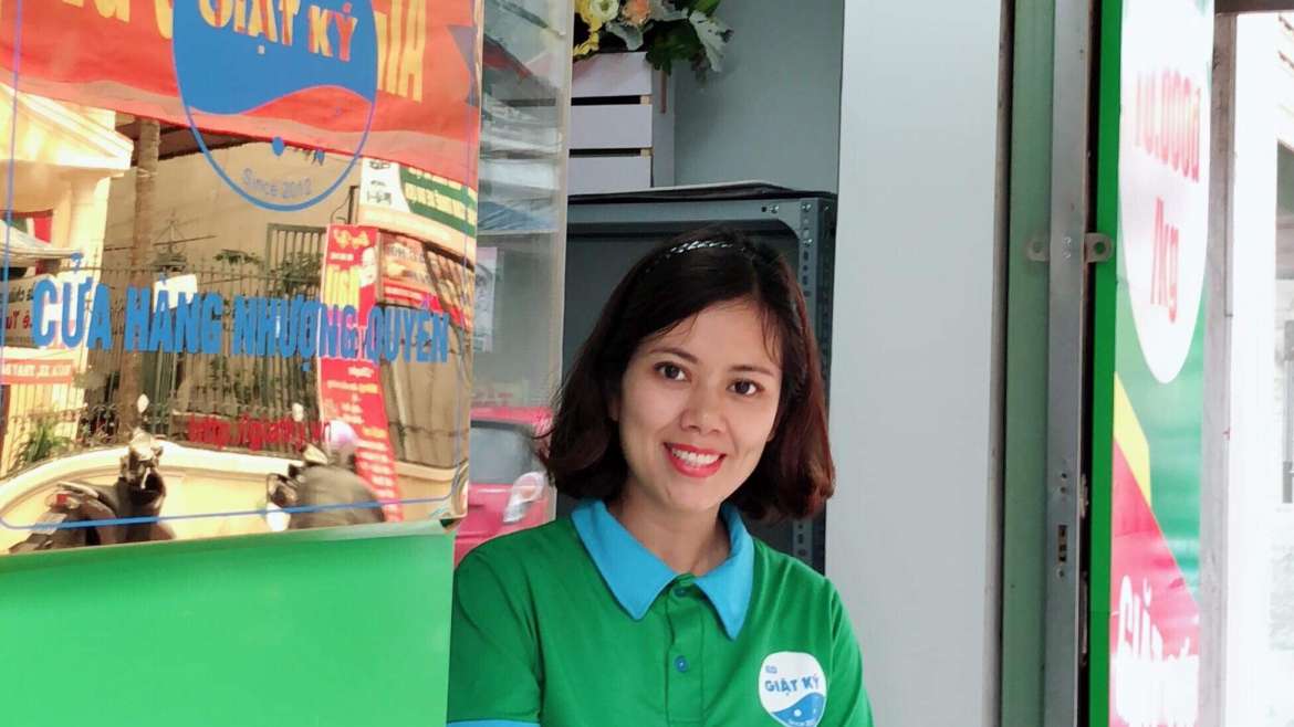 Chị Lê Hà, cán bộ công ty Mobifone